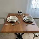 Fa&ber Homes Apartament